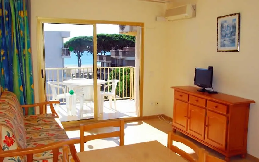 فندق Pins Marina Rentalmar كامبريلس